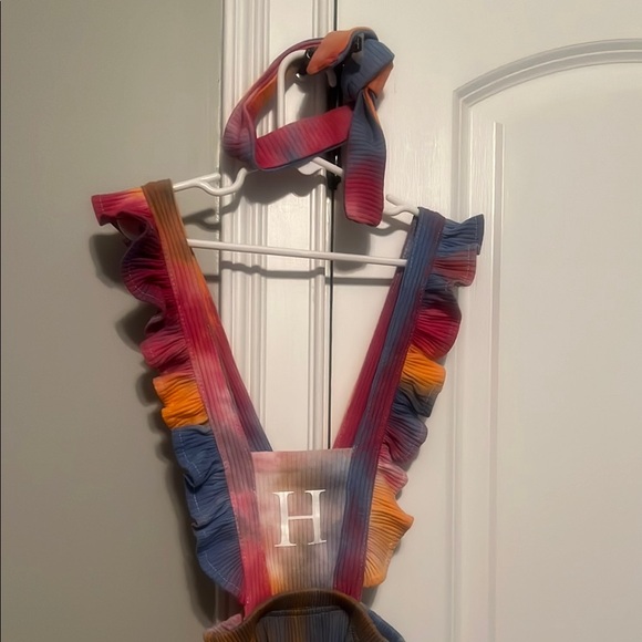 Colorful Ruffled Kids One Piece - Picture 4 of 8